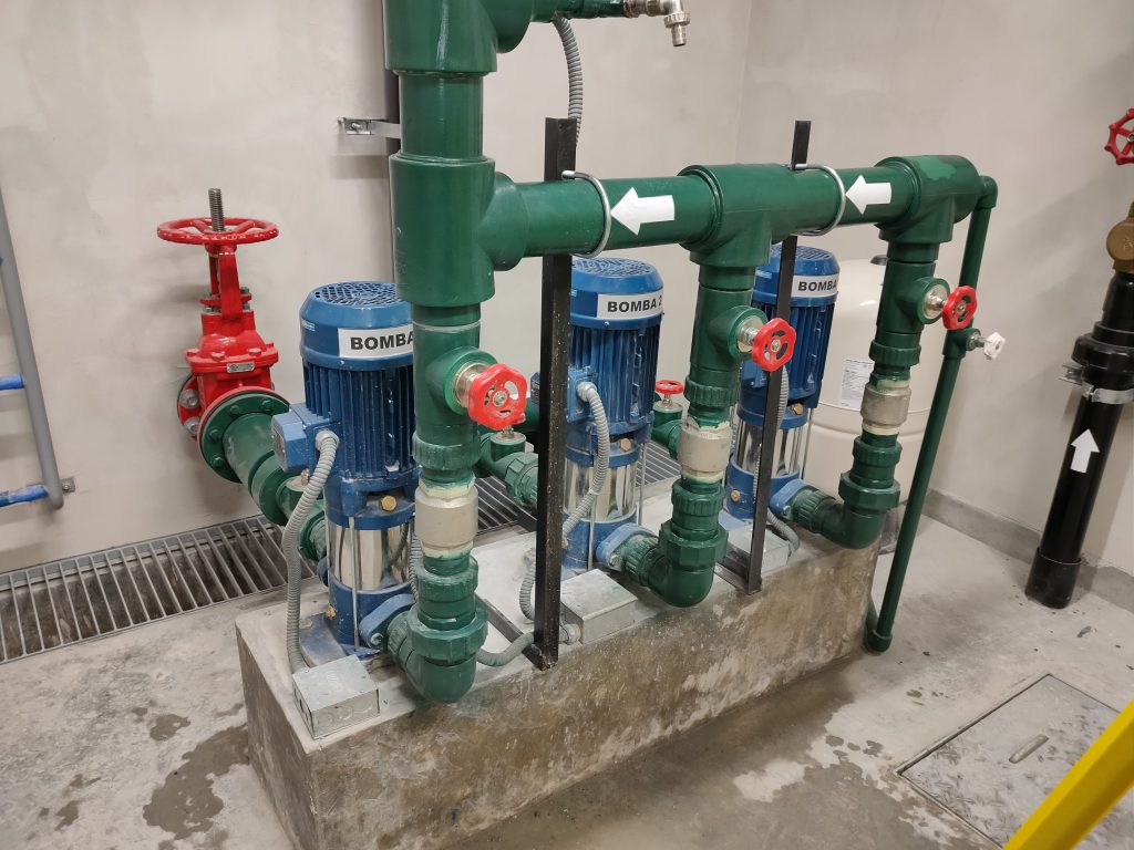 Mantenimiento de bombas de agua